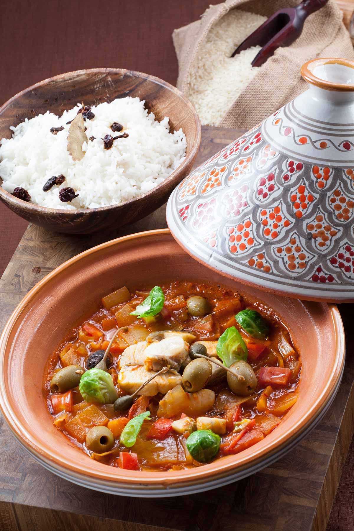 摩洛哥风味炖鲈鱼和香料饭 pic