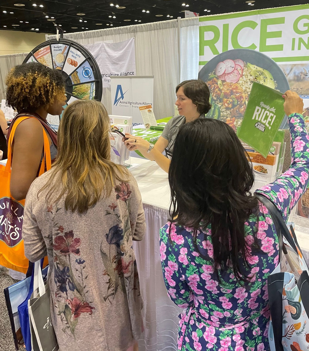 美国稻米协会出展营养博览会 pic