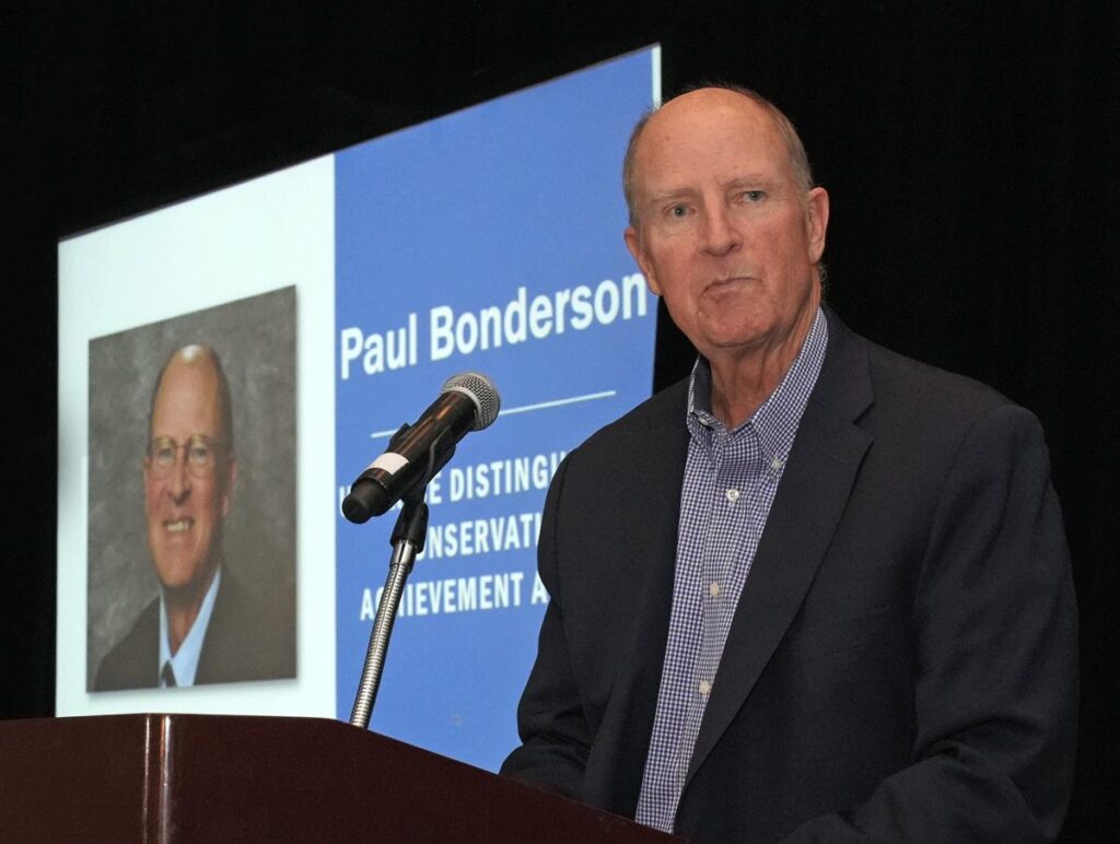 2023年稻米环保奖得主Paul Bonderson， 他鼓励美国稻米协会和美国野鸭联盟建立合作关系。
